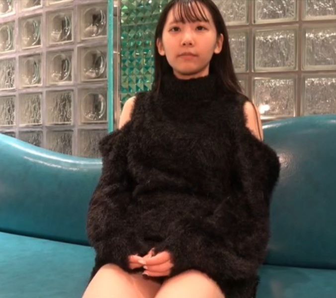 男女啪啪泡良经典！约少妇吃完饭带回酒店强推内射【完整版79分钟已上传下面】